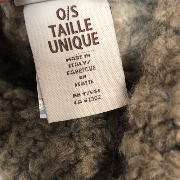 Ugg beanie winter hat O/S - Picture 4 of 9